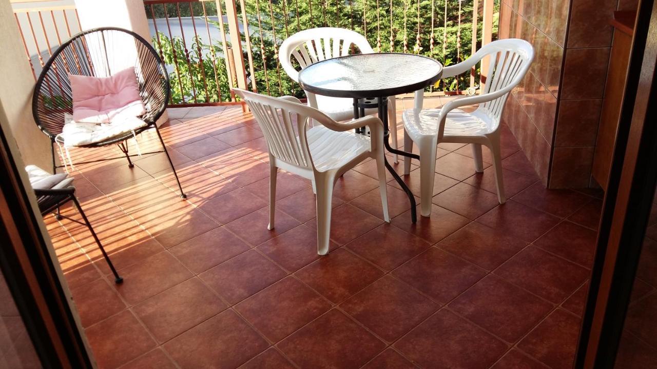Lazar Apartments Petrovac na moru Exterior foto