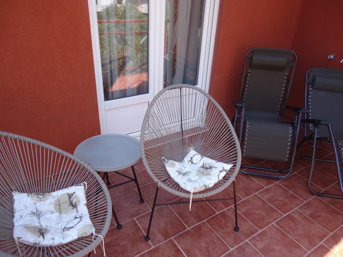 Lazar Apartments Petrovac na moru Exterior foto