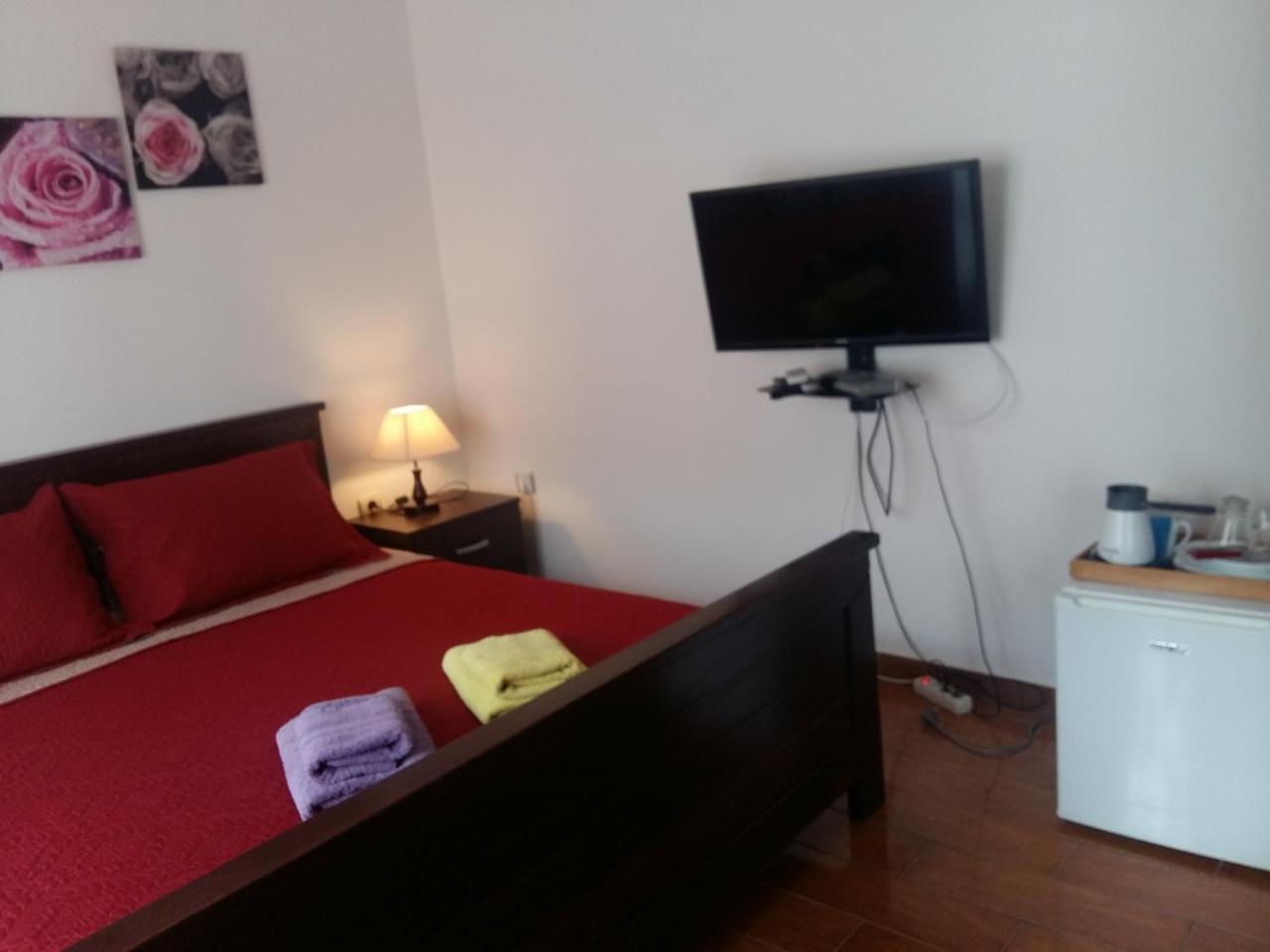 Lazar Apartments Petrovac na moru Exterior foto
