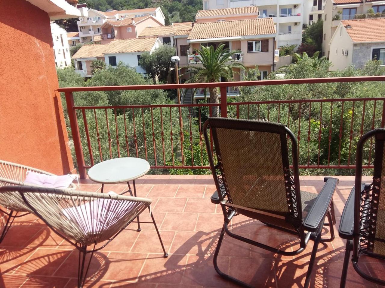 Lazar Apartments Petrovac na moru Exterior foto