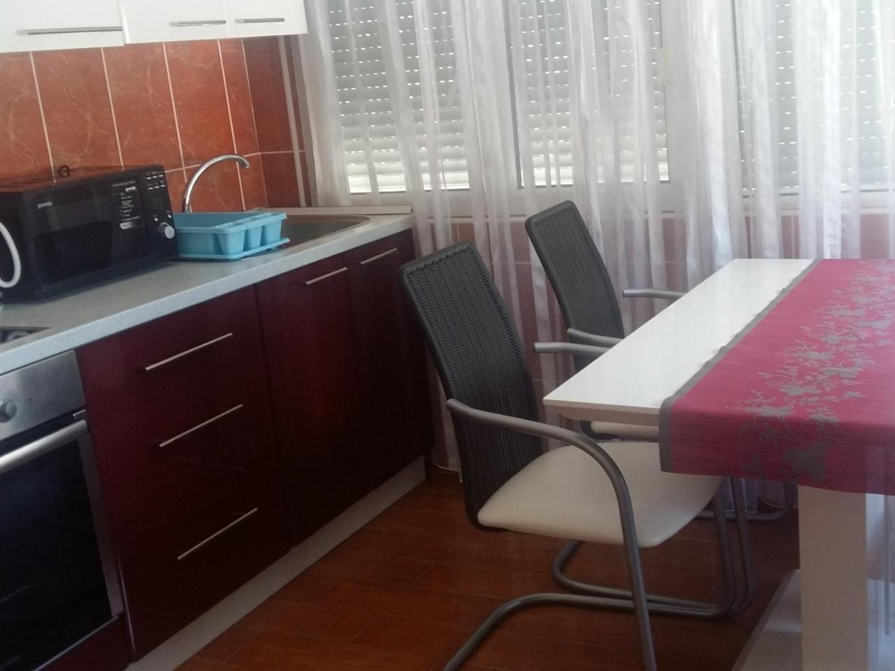 Lazar Apartments Petrovac na moru Exterior foto