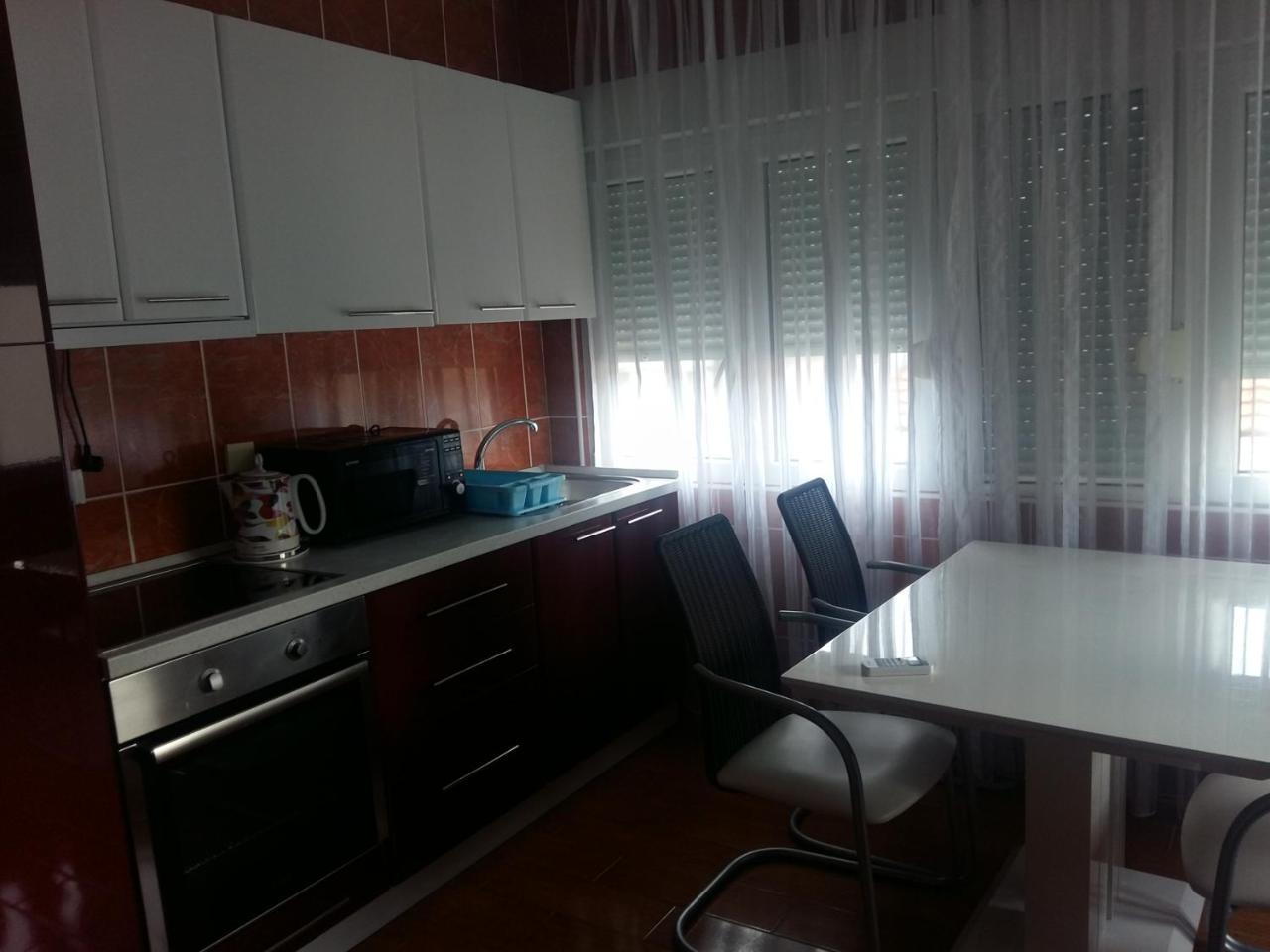 Lazar Apartments Petrovac na moru Exterior foto