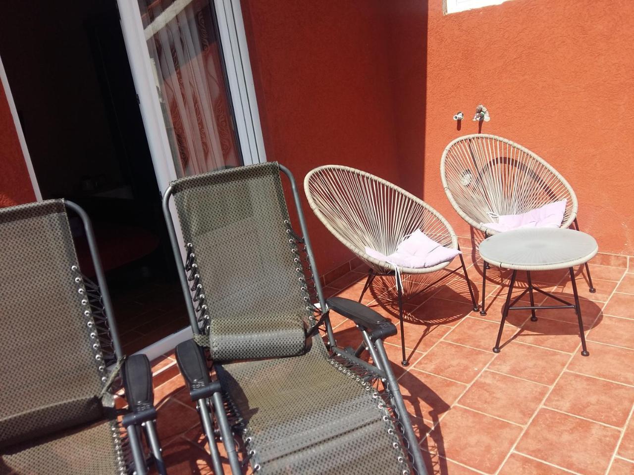 Lazar Apartments Petrovac na moru Exterior foto