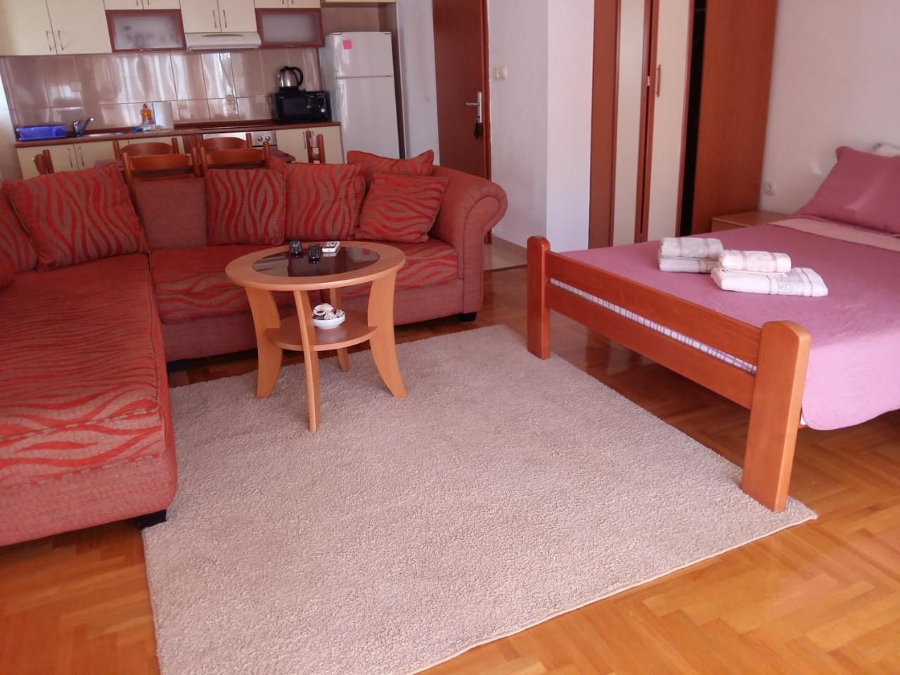 Lazar Apartments Petrovac na moru Exterior foto